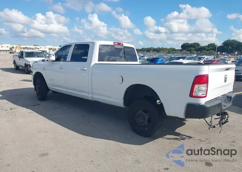 2018 Ram 2500 Laramie 4X4 6'4 Box z USA, uszkodzony, nr VIN 3C6UR5FL8JG348297